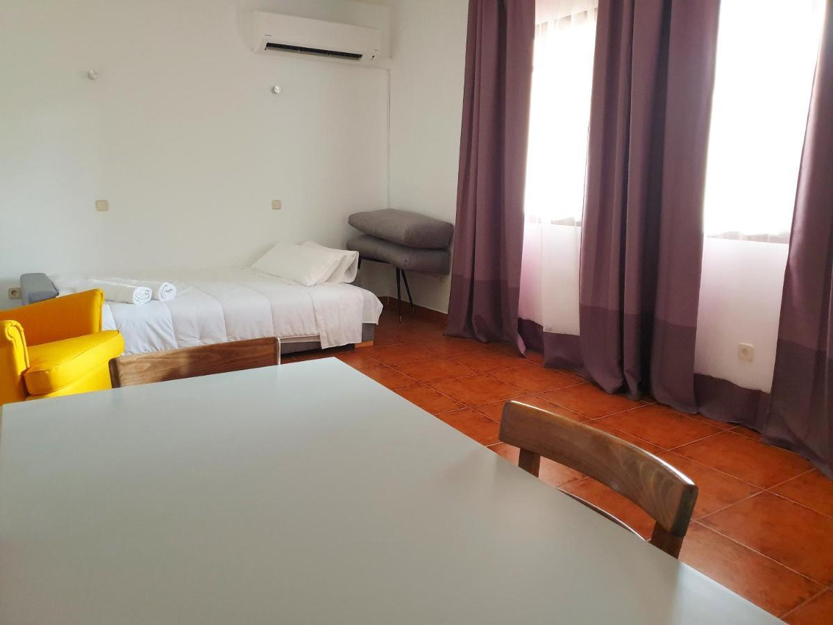El Rincon De La Espe Hotel Albalate De Zorita Ngoại thất bức ảnh